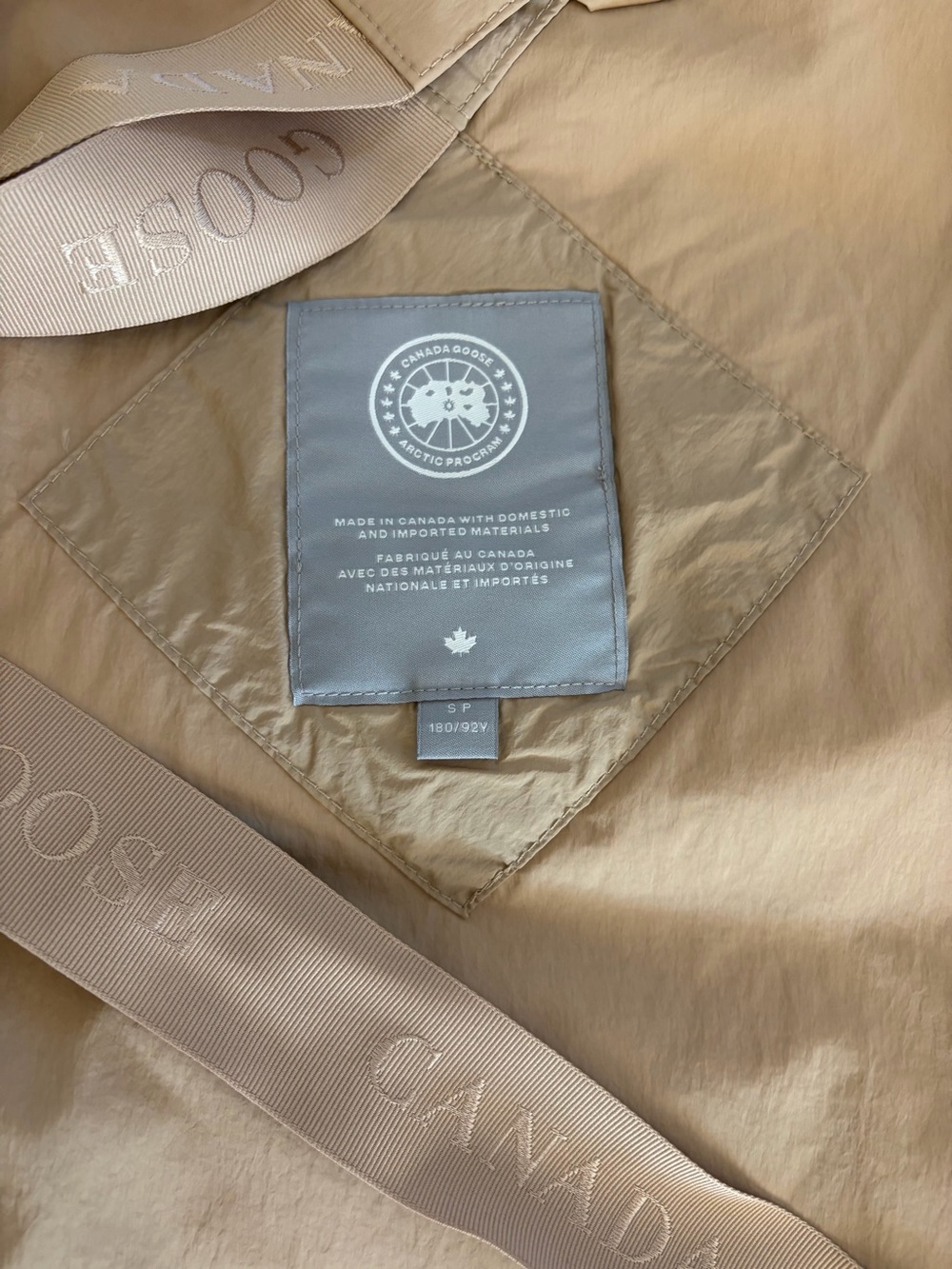 Canada Goose NWOT Wilu Parka (size SM P) - Picture 7 of 10